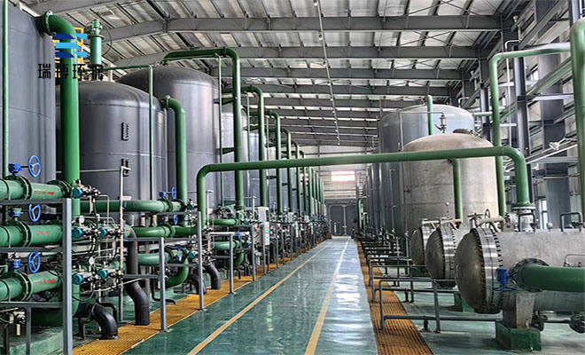 ���Iˮ̎���O�������|���w�S�����^�V������s���S�҈D