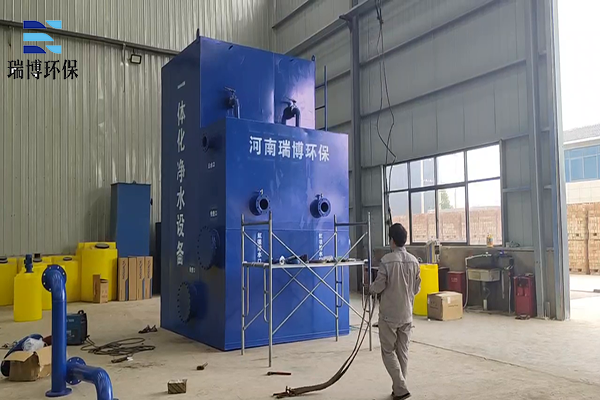 ��(y��u)����ˮ̎��,�������B(t��i)�h(hu��n)��Ʒ�|(zh��),����������,��ˮ�x�ӽ��Q��֬�^�V��,����|(zh��)�^�V��,�\��ɰ�^�V��