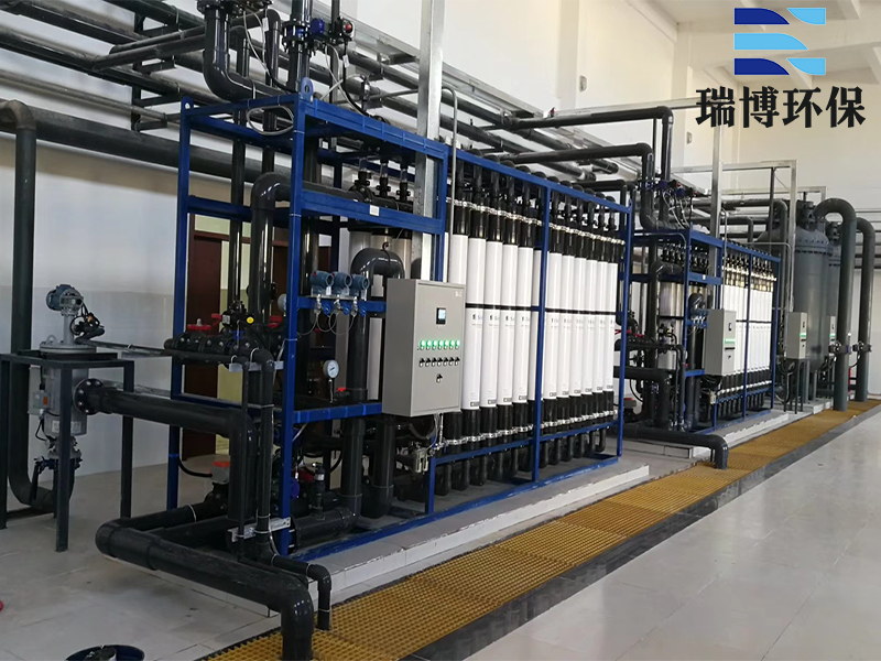 ��ˮ�Ƃ亣��Ĥ���Q�F��